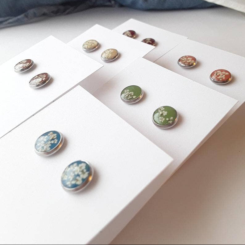 earrings on cards