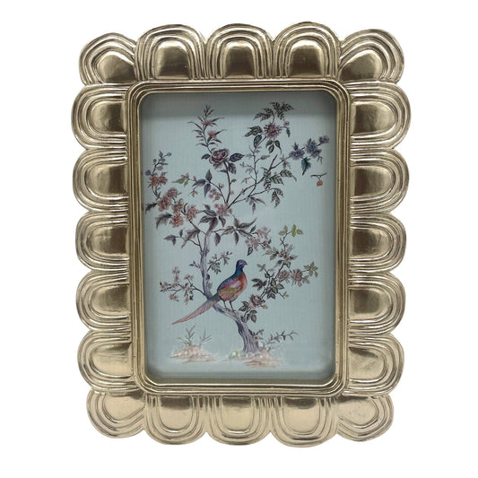 warm gold scalloped edge frame